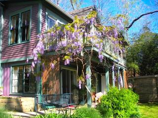 Gorgeous Retreat for a Romantic Getaway in Eureka Springs, Arkansas - 0
