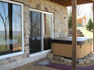 Log Cabin in the Clouds with Spectacular Views in Northern Chattanooga, Tennessee - 5