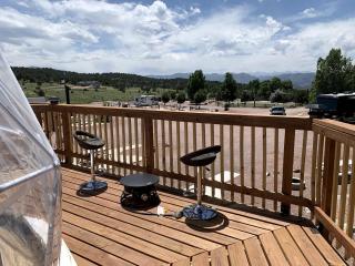 Modern Dome for an Unforgettable Getaway with Incredible Views in Colorado - 2