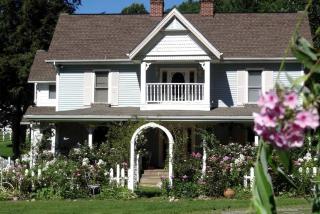 Authentic Pet-Friendly Cabin Rental in Cherokee National Forest in Tennessee -  - 0