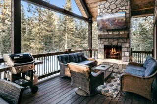 Gorgeous and Fully Equipped Cabin with Hot Tub in Duck Creek Village, Perfect for a Family Holiday in the Mountains - 4