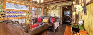 Impressive Retreat with a Private Pool and Hot Tub for a Joshua Tree Getaway - 9