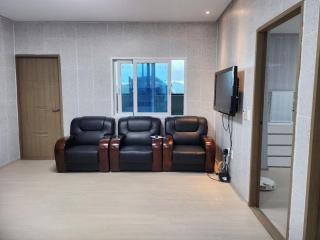 Yeosu Art Village 705 Pension - 8