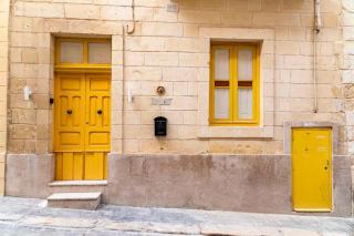 Stay by the Grand Harbour of Valletta - 8