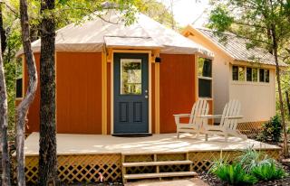 Gorgeous Glamping Yurt for a Unique Romantic Getaway near Austin - 0