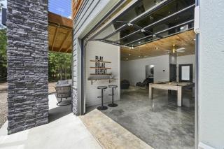 Amazing Secluded Cabin Perfect for Couples in Broken Bow, Oklahoma - 1