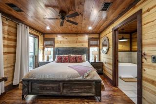 Creekside Cabin Perfect for Family Getaways in Broken Bow, Oklahoma - Stephens Gap - 4