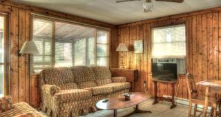 Deluxe Cabins for Rent near Lake Cumberland in Somerset, Kentucky - 5