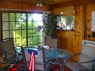 Rustic Lakefront Cottage Rental for Four on Randall Lake, Michigan - 7