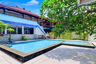 Townhouse Oak @lebak Bene Near Kuta Beach - 9