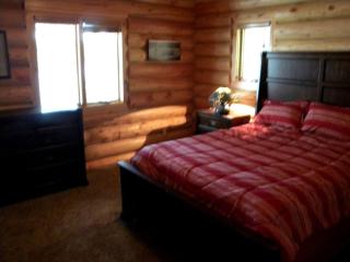 Island Cabin Rental with Fireplace and Pool Table near Voyageurs National Park, Minnesota - 7