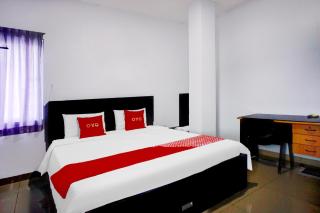 OYO 94787 Hotel Mulana - 1