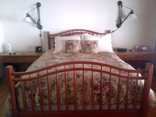 Bed and Breakfast Cabin for Weekend Getaway near Millbrook, New York - 4