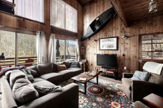 Radiant Riverfront Cabin Sanctuary near Cacapon River in West Virginia - 8