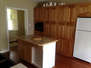 Five-Bedroom Private Mansion for Rent near Lake Dunmore, Vermont - 4