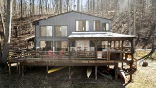 Radiant Riverfront Cabin Sanctuary near Cacapon River in West Virginia - 1