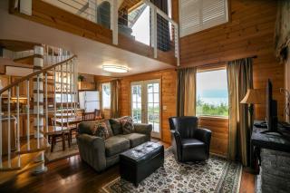 Peaceful Cabin Getaway with Beautiful Views near the Kenai River, Alaska - 5