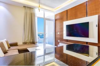 La Prestigia luxury Apartments by Peaks - 6