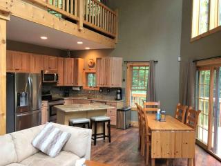 Cozy Vacation Rental for 10 with a Fire Pit in Jim Thorpe, Pennsylvania - 8