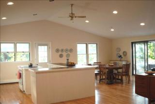 Spacious Cabin Rental Ideal for Groups and Families near Nauset Beach, Massachusetts - 8