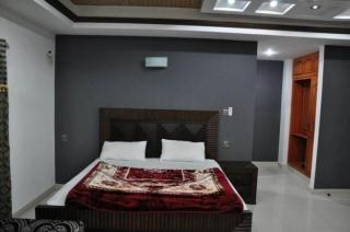 Al Waqas Hotel - 1