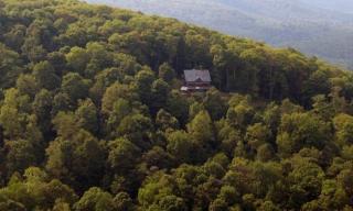 Secluded Cabin Rental with Hot Tub on Cranberry Mountain in West Virginia - 5