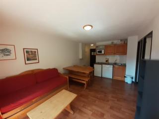 Appartement 2 pièces + cabine à Valfréjus, proche des télésièges, balcon, 6 pers, animaux admis - FR-1-561-20 - 3