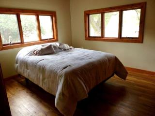 Spacious and Open Cabin Rental on Stillwater River near Billings, Montana - 7