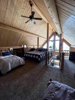Luxury Cabin for Great Montana Weekend Getaways - 7