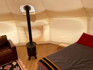 Deluxe Tent Rental, Wisconsin Weekend Getaways for Couples - 6