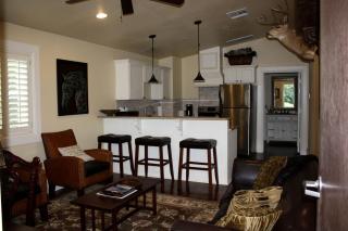 Peaceful Cottage on Farm in Idyllic Countryside near Fort Worth, Texas - 2