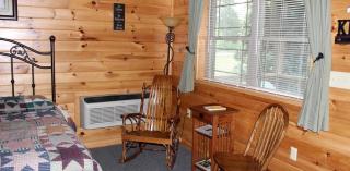 Flintstone Luxury Cabin for Fun Maryland Getaways - 2