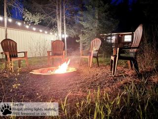 Stunning Cozy Cabin Close to Lake and Hiking Trails in Island Park, Idaho - 6