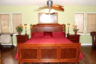 A-Frame Cabin Rental with Spacious Deck Overlooking the Cotee River, Florida - 7