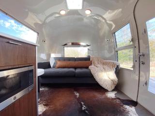 Restored Beautiful Airstream Fully Equipped with Incredible Outdoor Living in Texas - 2