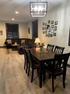 Modern Condominium with Pet-Friendly Drift Boat Parking near Madison River in Ennis, Montana - 6