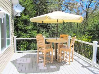 Stunning Weekend Getaway near Hickory Run State Park in Pennsylvania - 6