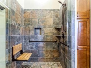Lovely Family Cabin Rental for an Outdoor Getaway near Whitefish, Montana - 6