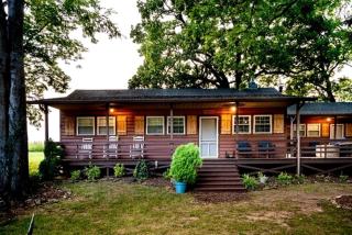 Cute Cabin Great for Family Getaways in Afton, Oklahoma - 0