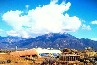 Unique Getaway with Mountain Views in Taos, New Mexico - 5