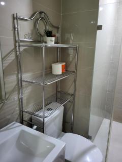 Liana's Condo Newport City - 1