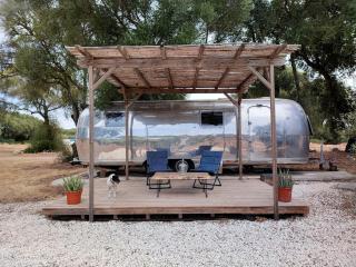 Airstream Oasis: Unique Retreat near Andalucia's Best Beaches and Nature Haven! - 9
