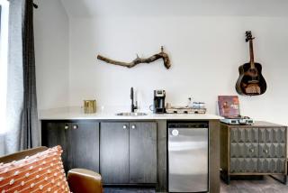 Classically Southern Texas Hill Country Cabins for Weekend Getaways near Austin - 3