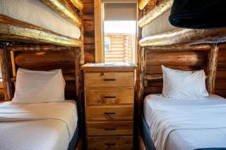 Spacious Luxury Cabin with Bunk Room & Nature Trail Access near Bonners Ferry, Idaho - 4