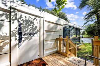 Futuristic Pod Glamping Retreat with Pond Views in South Carolina - 1