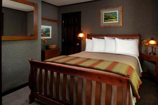 Riverfront Cabin Rental with a Private Beach on Youghiogheny River near Pittsburgh, Pennsylvania - 7
