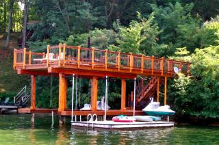Romantic Cottage Getaway with Gorgeous Lake Views in Moneta, Virginia - 3