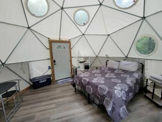 Geodome on Creek, Great Getaway, WIFI & Hot Shower near Boone, NC - 6