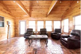 Stunning Creek-side Cabin Rental for Family Friendly Stays in Liberty, Mississippi - 2