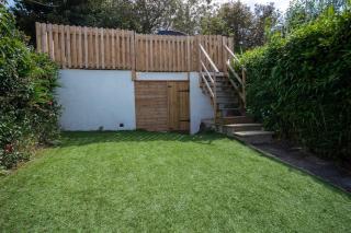 3 bed house with Garden, Parking for 2 cars and Countryside Views - 8
